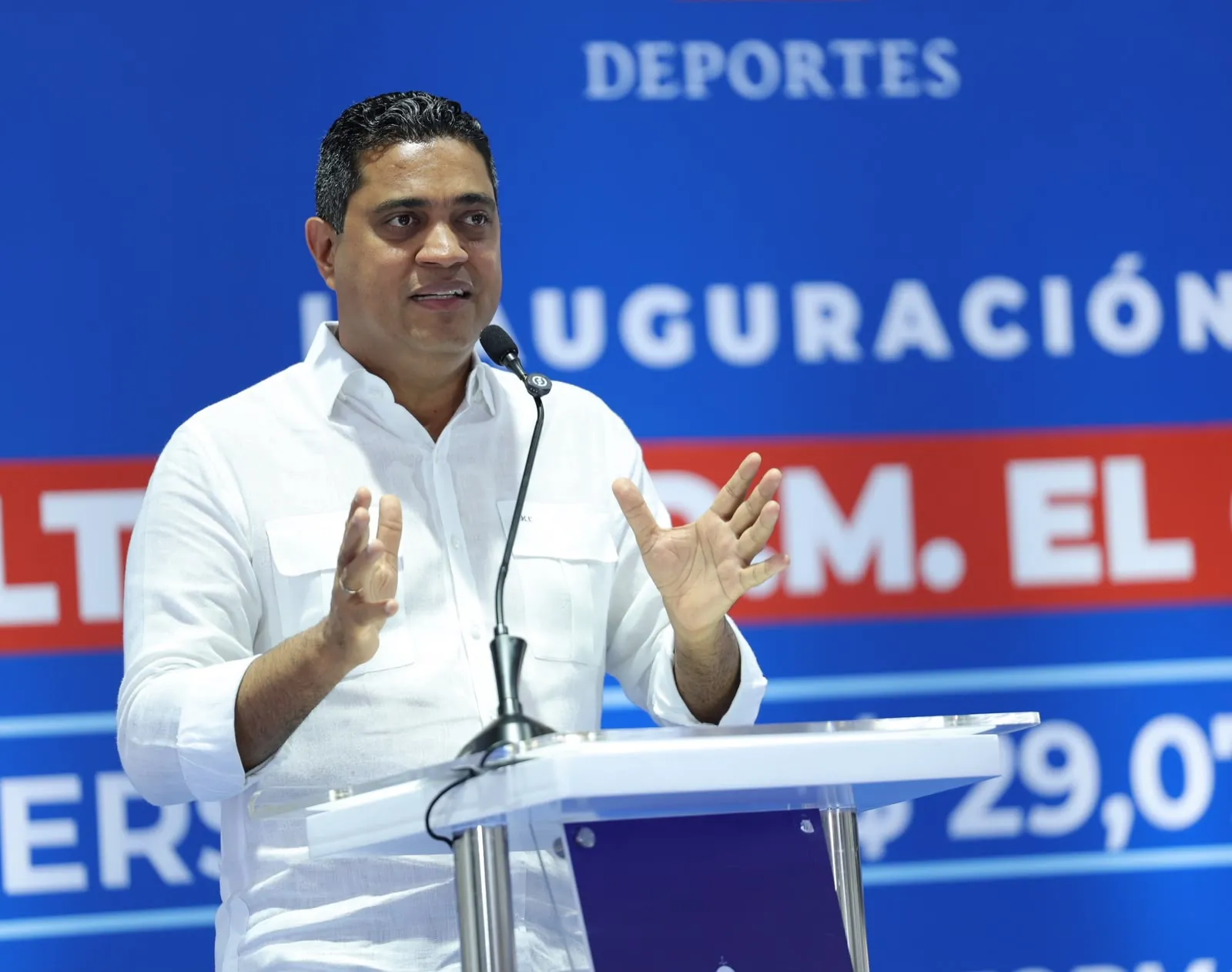Acto de entrega del techado multiuso de El Carril, Haina